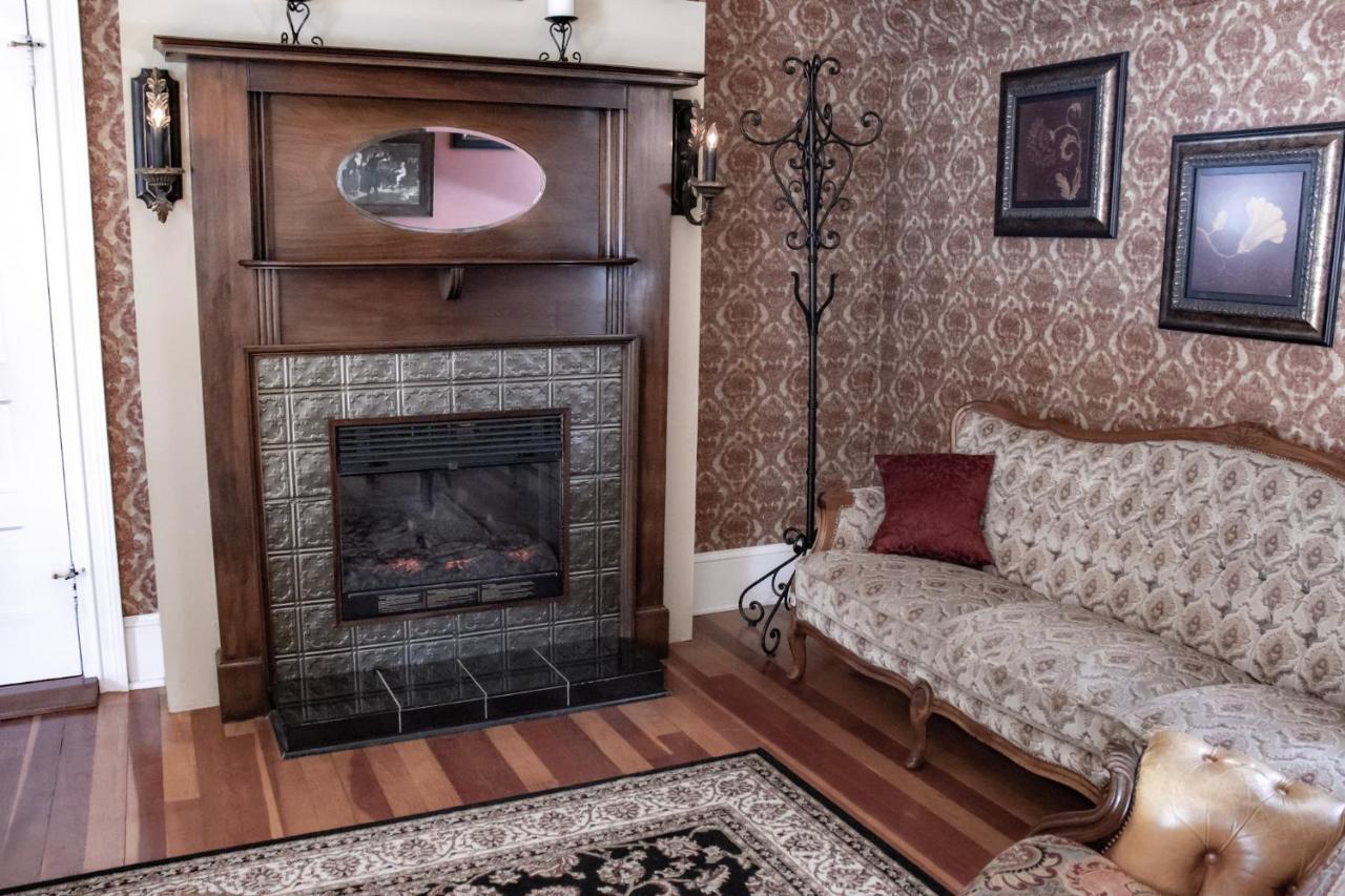 Mccloud River Bed And Breakfast 외부 사진